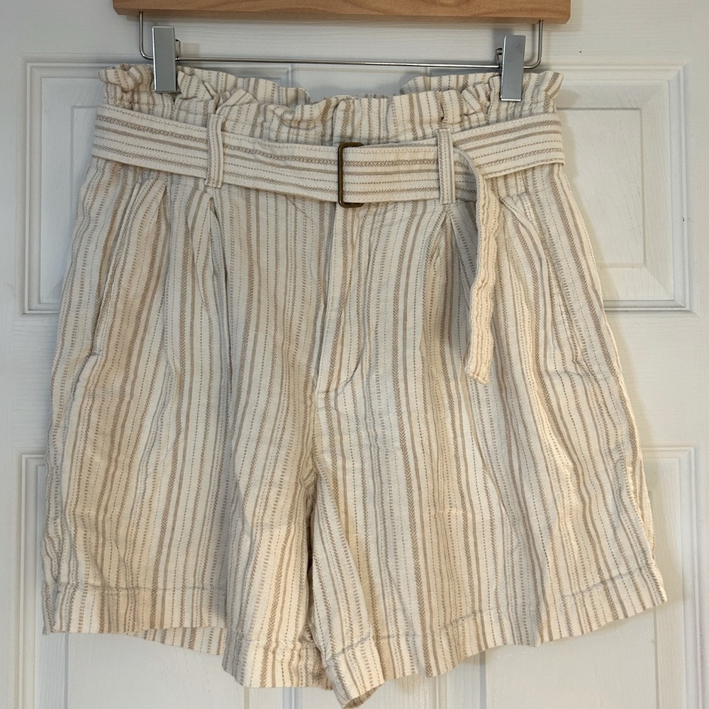 Banana republic factory belted shorts